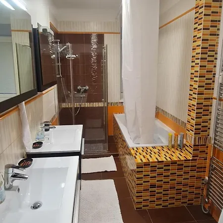 Apartment Luxury 2bed Flat With Free Parking
