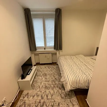 Luxury 2bed Flat With Free Parking * Μπρατισλάβα